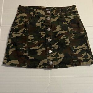 Almost Famous Juniors Denim Mini SKirt Camo Print Button Front Closure Grunge 13